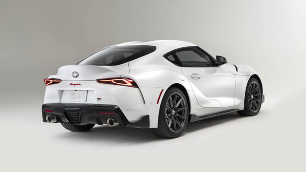 Toyota GR Supra 2023 rear 3/4