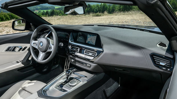 2023 BMW Z4 interior
