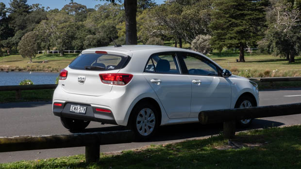 2022 Kia Rio S manual rear 3/4 static