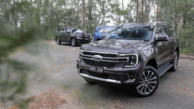 Ford Everest Platinum 2022 static shot