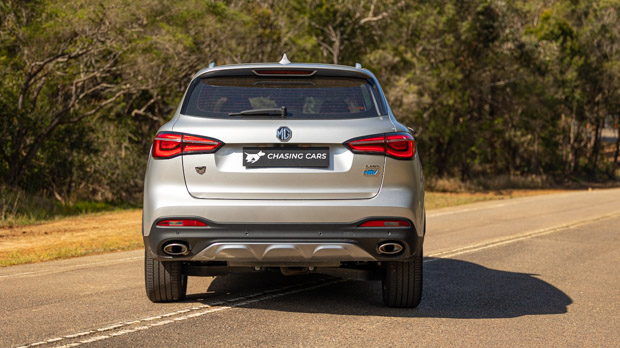 MG HS Plus EV 2023 rear