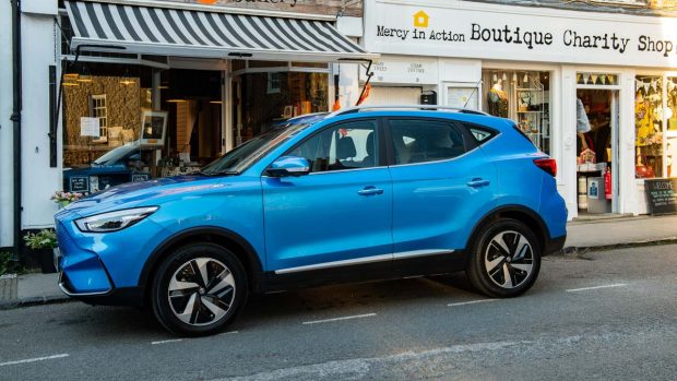 MG ZS EV Long Range 2023-1