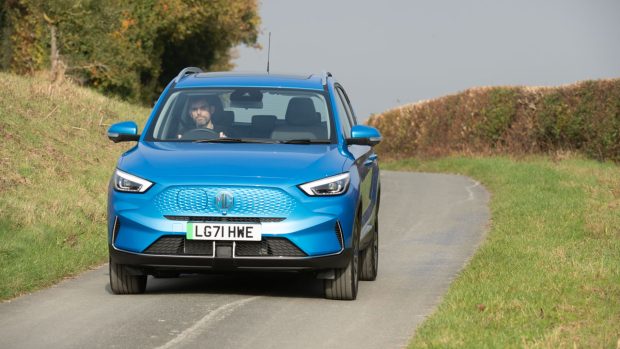 MG ZS EV Long Range 2023-3