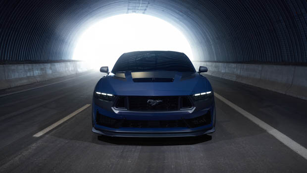 Ford Mustang Dark Horse 2023 front end tunnel