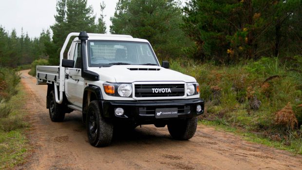 Toyota Land Cruiser 79 Series LC79 review-2