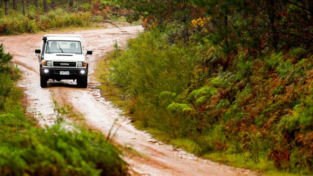 Toyota Land Cruiser 79 Series LC79 review-5