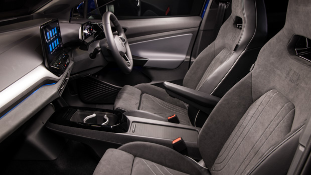 Volkswagen ID4 Pro Performance 2023 front interior