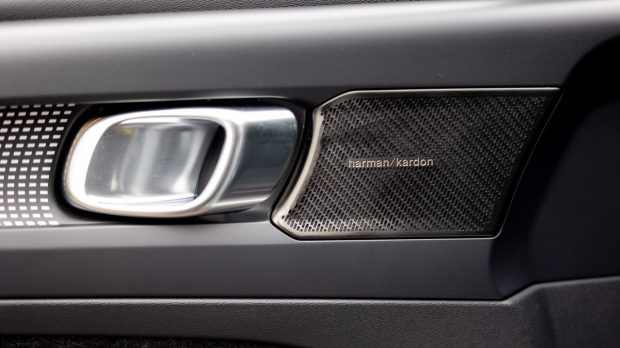 Volvo XC40 recharge electric twin MY22-11