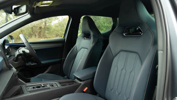 Cupra Leon VZx 2023 petrol blue leather seats