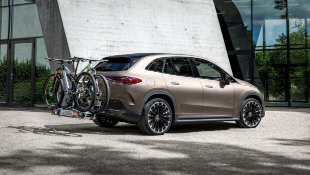 Mercedes-Benz EQE SUV 2023 bike rack