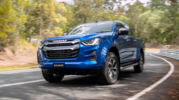 2023 Isuzu D-Max blue driving shot