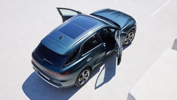 Genesis Gv70 Electric 2023 Review Chasing Cars Genesis Gv70 Electric 2023 Review Chasing Cars