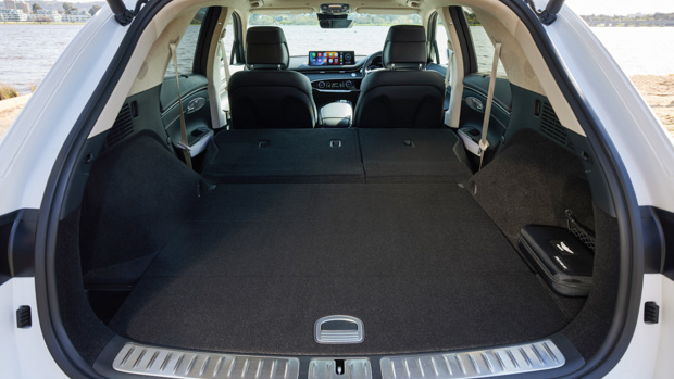 Genesis Electrified GV70 2023 interior boot