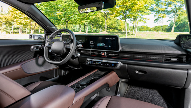 Hyundai Ioniq 6 2023 interior