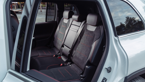 Mercedes-Benz EQB 250 2022 rear seats