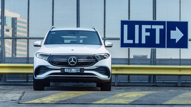 Mercedes-Benz EQB 250 2022 front