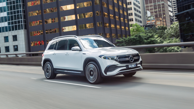 Mercedes-Benz EQB 250 2022 front bridge