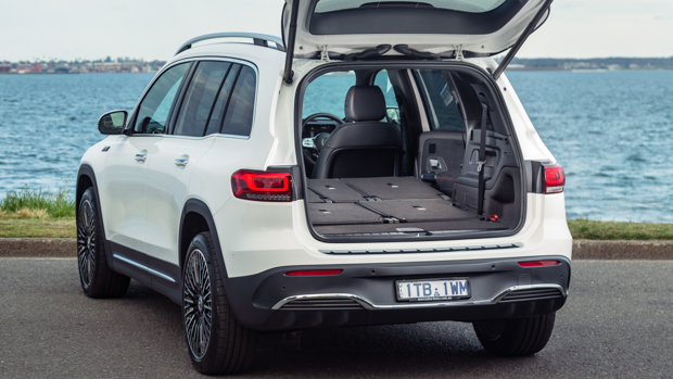 Mercedes-Benz EQB 250 2022 boot 2
