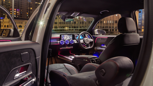 Mercedes-Benz EQB 250 2022 interior