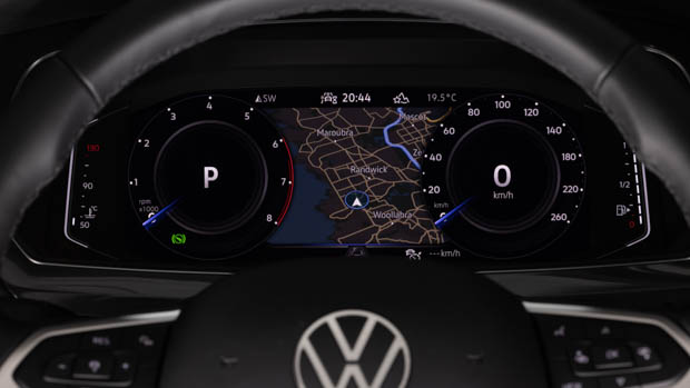 Tiguan Allspace Adventure 2023 digital display