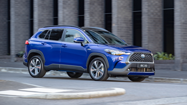 Toyota Corolla Cross Atmos 2WD hybrid 2023