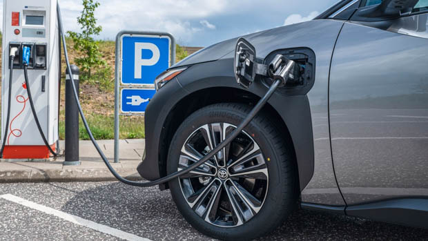 Toyota BZ4X 2022 charging at station