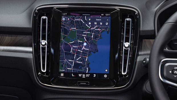 Volvo C40 2023 Android Automotive maps screen