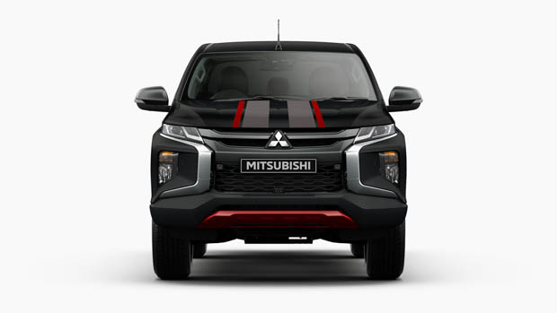 Mitsubishi Triton Sport 2023 front
