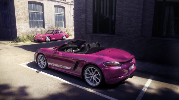 2023 Porsche 718 Style Edition rear