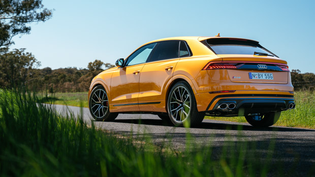 Audi SQ8 2023 dragon orange rear end
