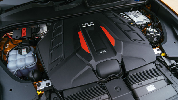 Audi SQ8 2023 petrol V8 engine