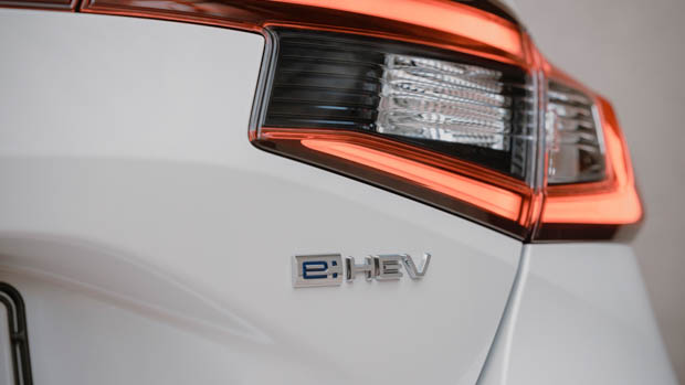 Honda Civic e-HEV 2023 badging