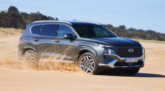 Hyundai Santa Fe Hybrid Highlander 2023 review