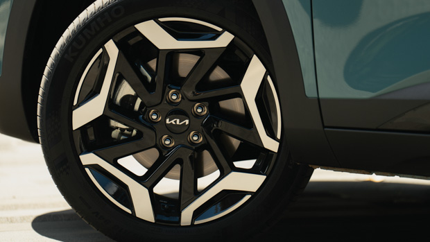 Kia Seltos GT Line 2023 wheels