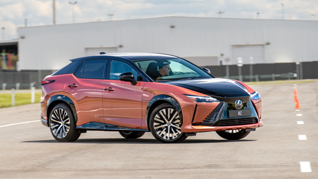 Lexus RZ 2023 front 3/4 driving 2