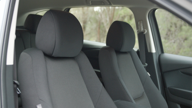 Mazda CX-9 Sport 2022 front seats