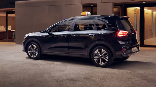 2023 Kia Niro Plus rear 3/4