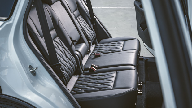 Nissan X-Trail Ti-L 2023 interior rear seats