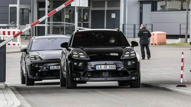 Porsche Macan EV 2024 spy shot