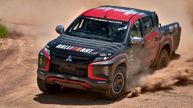 Mitsubishi Triton Ralliart 2022 rally