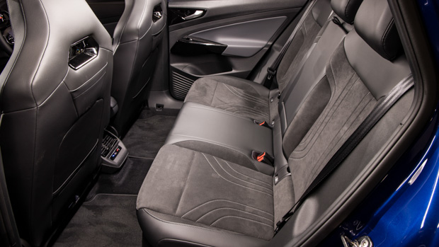 Volkswagen ID4 2023 back seats