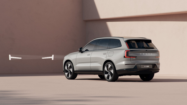 Volvo EX90 2023 lights