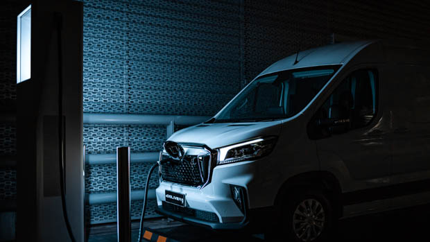 LDV eDeliver 9 2023 charging at night