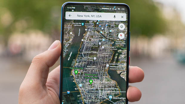 Google maps hand held new york