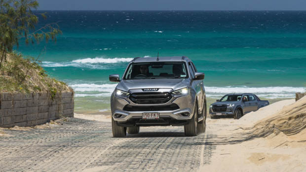 2023 Isuzu Drive experience silver MU-X leaving beach