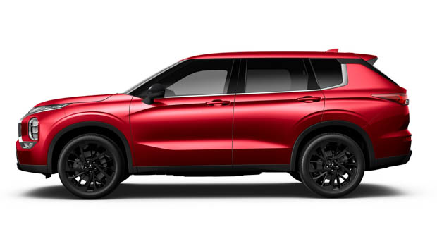 Mitsubishi Outlander LS Black Edition side angle