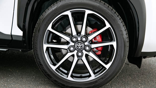 Toyota Yaris Cross GR Sport 2023 alloy wheel