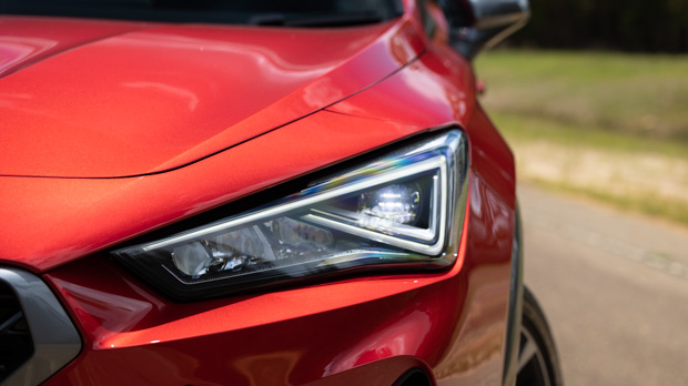 Cupra Formentor VZ 2022 headlight