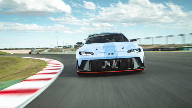 Hyundai RN22e 2023 front trailing