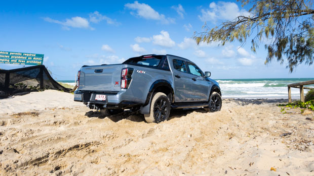 Isuzu D-Max X-Terrain 2023 rear 3/4